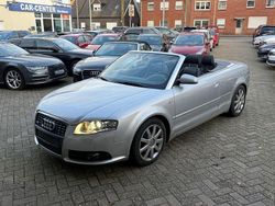 Silber Gebraucht 2008 Audi A4 Cabriolet S-Line Cabrio | 3.999 € (Guter Preis)