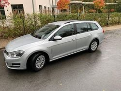 Silber Gebraucht 2016 VW Golf VII Trendline Kombi | 7.600 € (Superpreis)