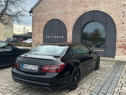 Schwarz Gebraucht 2009 Mercedes E350 Coupé | 16.500 €
