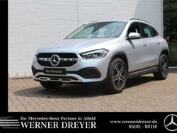 Silber Gebraucht 2022 Mercedes GLA180 Progressive SUV | 32.490 € (Fairer Preis)
