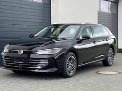 Neu 2025 VW Passat Elegance Kombi | 38.679 € (Superpreis)
