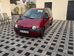 Rot Gebraucht 2005 Renault Twingo Authentique Kleinwagen | 1.299 € (Fairer Preis)