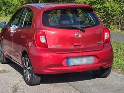 Rot Gebraucht 2015 Nissan Micra Kleinwagen | 4.299 €