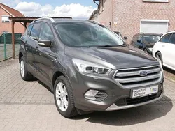 Grau Gebraucht 2019 Ford Kuga Titanium SUV | 15.990 € (Fairer Preis)