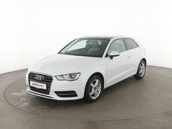 Weiß Gebraucht 2015 Audi A3 Ambiente Limousine | 12.710 € (Fairer Preis)