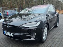 Schwarz Gebraucht 2017 Tesla Model X SUV | 28.800 € (Superpreis)