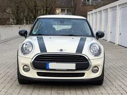 Weiß Gebraucht 2017 Mini ONE Kleinwagen | 9.500 € (Guter Preis)