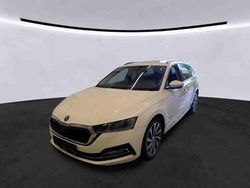 Weiß Gebraucht 2021 Skoda Octavia Kombi | 22.850 € (Fairer Preis)