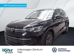 Deep black perleffekt Gebraucht 2024 VW Tiguan Life SUV | 38.980 € (Teuer)