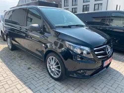 Schwarz Gebraucht 2024 Mercedes Vito Van / Kleinbus | 48.500 €