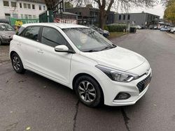 Polar white Gebraucht 2020 Hyundai i20 Style Kleinwagen | 12.250 € (Fairer Preis)