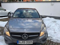 Grau Gebraucht 2012 Mercedes A180 Limousine | 9.750 € (Fairer Preis)