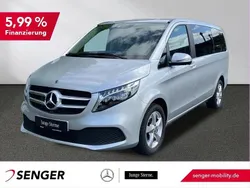 Silber Gebraucht 2023 Mercedes V250 Van / Kleinbus | 52.950 € (Guter Preis)