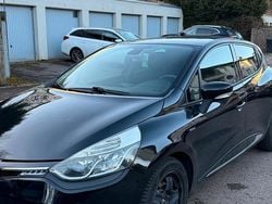 Schwarz Gebraucht 2016 Renault Clio IV LIMITED Kleinwagen | 10.000 €