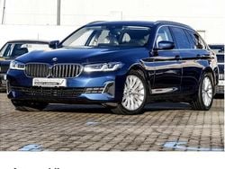 Blau Gebraucht 2022 BMW 540 Luxury Line Kombi | 44.880 € (Guter Preis)