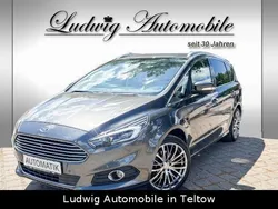 Grau Gebraucht 2015 Ford S-MAX Titanium Van / Kleinbus | 20.999 € (Fairer Preis)