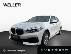 Alpinweiss iii (weiß) Gebraucht 2022 BMW 118 Advantage Kleinwagen | 19.450 € (Fairer Preis)