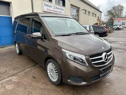 Braun Gebraucht 2017 Mercedes V220 Marco Polo Van / Kleinbus | 39.900 € (Etwas zu teuer)