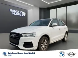 Weiss / gletscherweiss (metallic) Gebraucht 2016 Audi Q3 Sport SUV | 16.333 € (Superpreis)