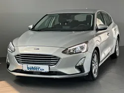 Silber Gebraucht 2021 Ford Focus Cool & Connect Limousine | 17.900 € (Fairer Preis)