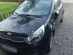 Schwarz Gebraucht 2013 Kia Rio DREAM-TEAM Edition Kleinwagen | 5.850 € (Fairer Preis)