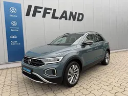 Petroleum blue metallic Gebraucht 2024 VW T-Roc Goal SUV | 31.990 € (Guter Preis)