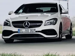 Weiß Gebraucht 2016 Mercedes CLA45 AMG AMG Coupé | 20.900 € (Superpreis)