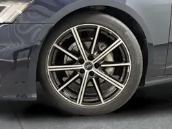 Blau Gebraucht 2024 Audi A6 S-Line Kombi | 52.299 €