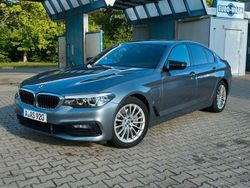Blau Gebraucht 2017 BMW 530e iPerformance Limousine | 21.200 € (Teuer)