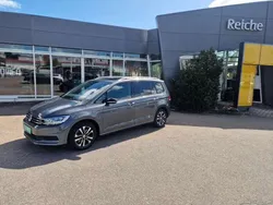 Indiumgrau Gebraucht 2019 VW Touran IQ Drive Van / Kleinbus | 23.490 € (Etwas zu teuer)