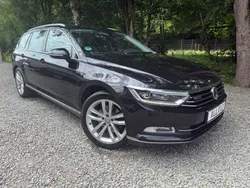 Schwarz Gebraucht 2016 VW Passat Highline Kombi | 21.999 € (Fairer Preis)