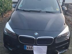 Schwarz Gebraucht 2016 BMW 216 Gran Tourer Advantage Van / Kleinbus | 7.999 € (Fairer Preis)
