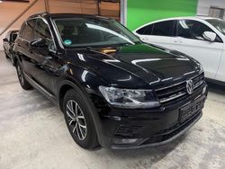 Schwarz Gebraucht 2018 VW Tiguan Comfortline SUV | 16.690 € (Fairer Preis)