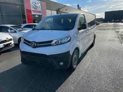 Weiß Gebraucht 2023 Toyota Proace Verso Kombi | 29.440 € (Guter Preis)