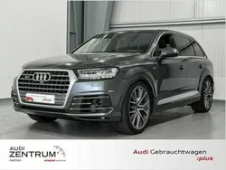 Daytonagrau perleffekt (metallic) Gebraucht 2018 Audi SQ7 Design SUV | 60.970 € (Teuer)