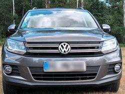 Grau Gebraucht 2014 VW Tiguan SUV | 11.500 € (Etwas zu teuer)