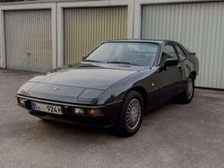 Schwarz Gebraucht 1982 Porsche 924 Coupé | 16.900 €