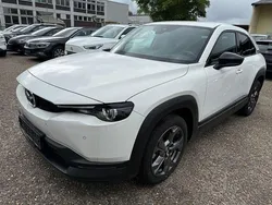 Weiß Gebraucht 2022 Mazda MX30 SUV | 14.280 € (Superpreis)