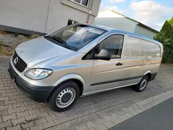 Silber Gebraucht 2008 Mercedes Vito Van / Kleinbus | 4.750 €
