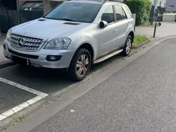 Mercedes ML320