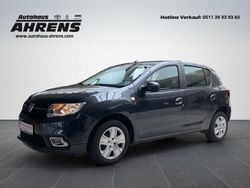 Grau comete Gebraucht 2018 Dacia Sandero Lauréate Kleinwagen | 12.990 € (Etwas zu teuer)