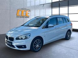 Weiß Gebraucht 2017 BMW 218 Gran Tourer Sport Line Van / Kleinbus | 12.490 € (Fairer Preis)