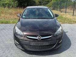 Bronze Gebraucht 2013 Opel Astra Active Limousine | 4.400 € (Etwas zu teuer)