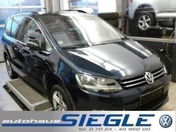 Blau metallic Gebraucht 2012 VW Sharan Match Van / Kleinbus | 19.490 €