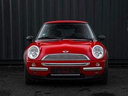 Rot Gebraucht 2004 Mini ONE Kleinwagen | 3.349 € (Etwas zu teuer)