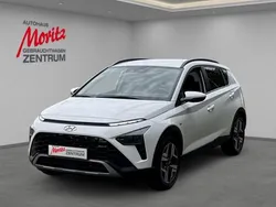 Atlas white / sol (metallic) Gebraucht 2024 Hyundai Bayon Prime SUV | 21.690 € (Fairer Preis)