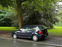 Blau Gebraucht 1998 VW Golf IV Comfortline Limousine | 2.800 € (Etwas zu teuer)