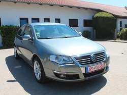 Grün Gebraucht 2005 VW Passat Comfortline Limousine | 2.500 € (Fairer Preis)