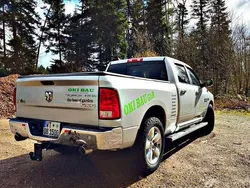 Silber Gebraucht 2017 Dodge Ram Abholung | 31.000 €