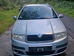 Grau Gebraucht 2005 Skoda Fabia Kombi | 1.150 € (Fairer Preis)